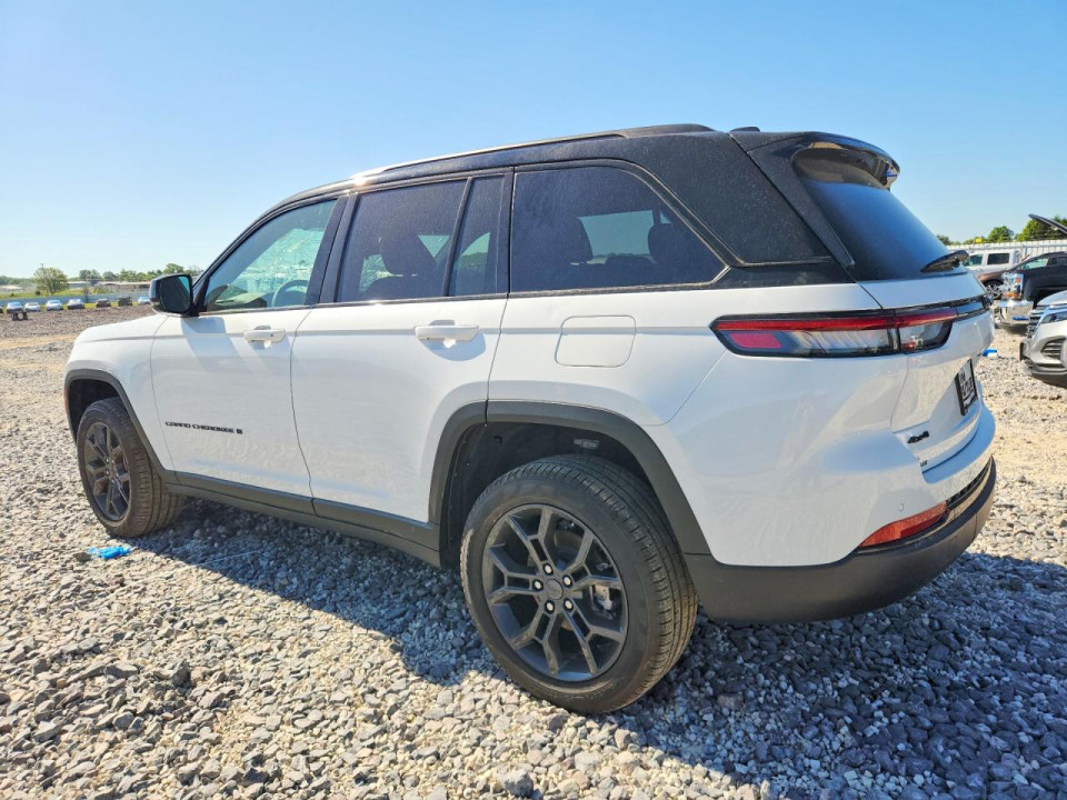 Jeep CHEROKEE 2025 — Copart