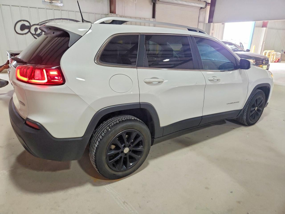 Jeep CHEROKEE 2019 — Copart