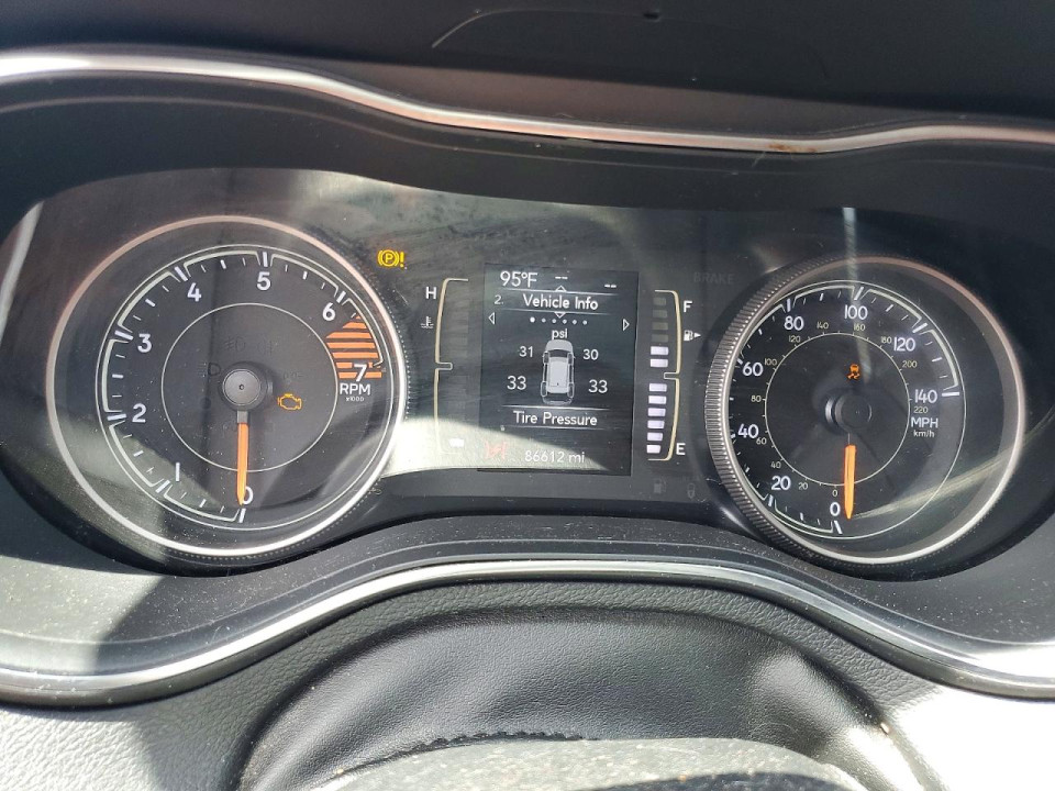 Jeep CHEROKEE 2019 — Copart