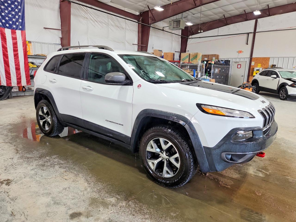 Jeep CHEROKEE 2016 — Copart