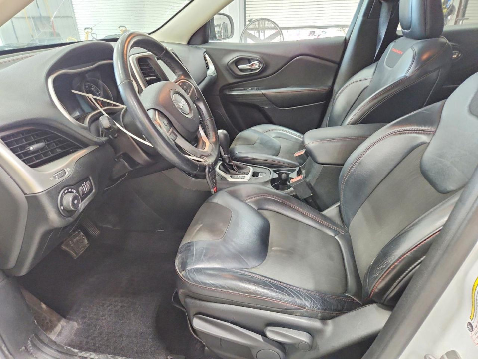 Jeep CHEROKEE 2016 — Copart