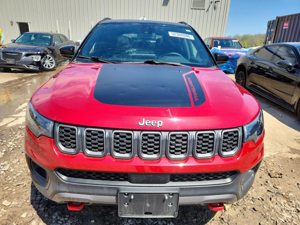 Jeep COMPASS 2024 — Copart