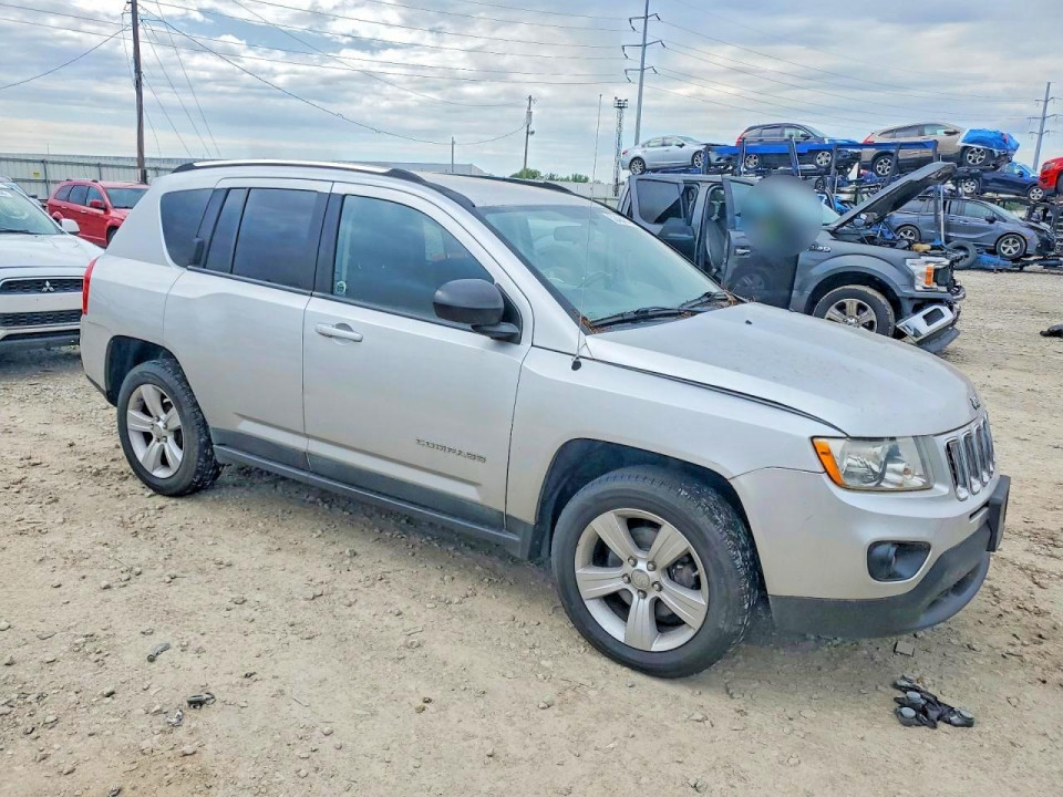 Jeep COMPASS 2011 — Copart