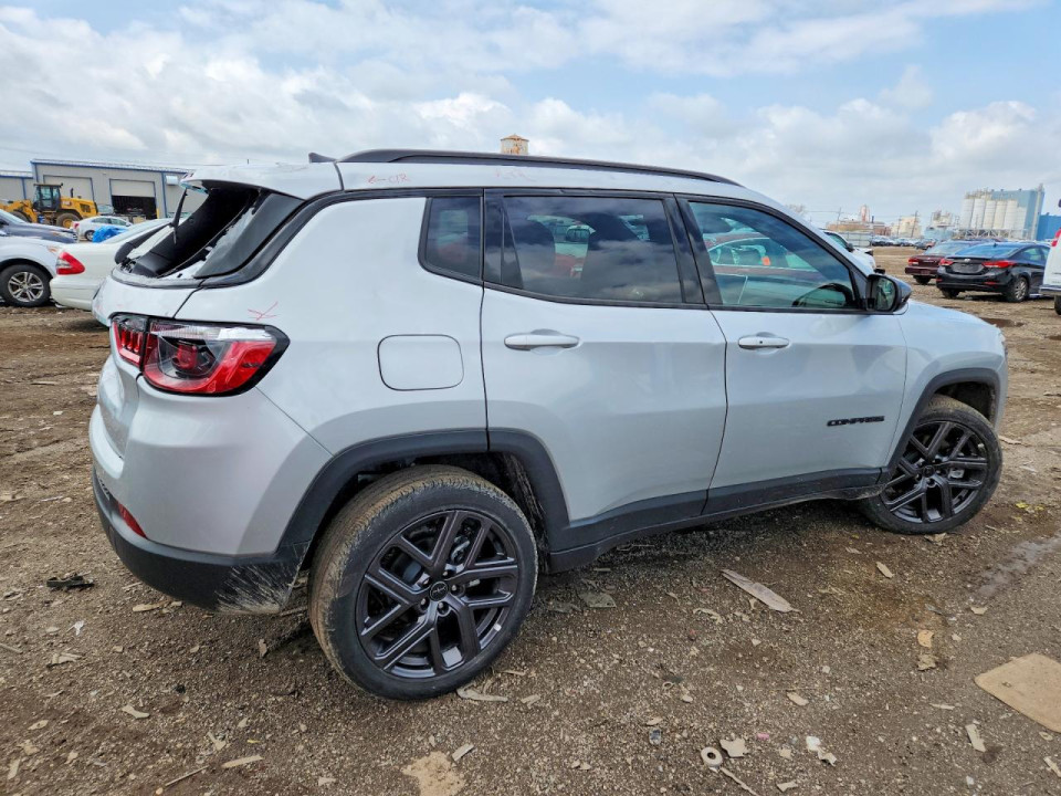 Jeep COMPASS 2026 — Copart