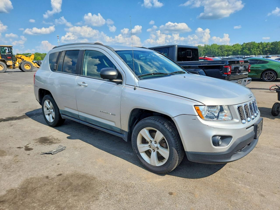 Jeep COMPASS 2011 — Copart