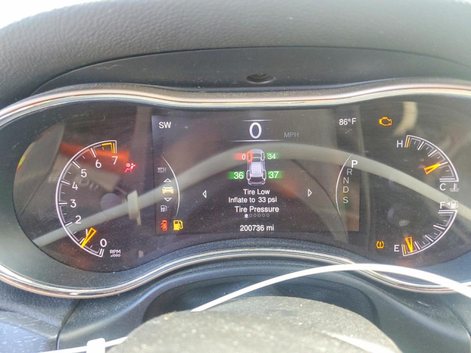 Jeep GRAND CHEROKEE LAREDO 2015 — Copart