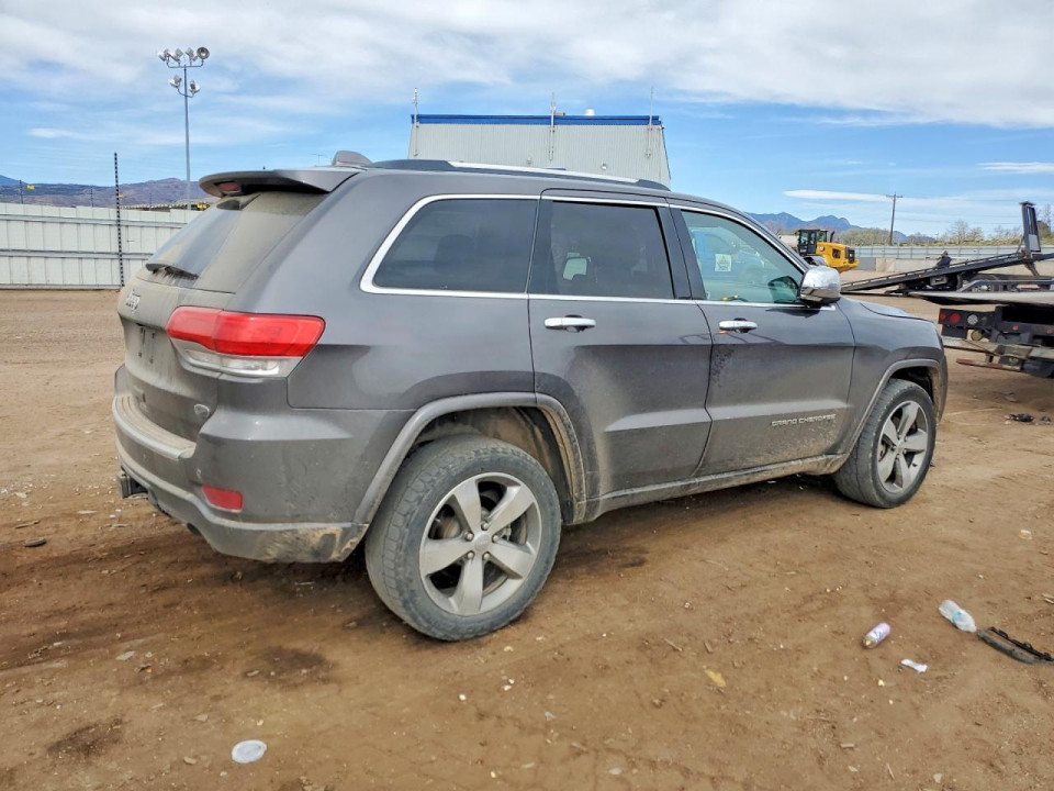 Jeep GRAND CHEROKEE OVERLAND 2016 — Copart