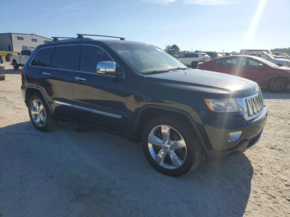 Jeep GRAND CHEROKEE OVERLAND 2011 — Copart