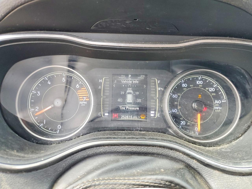 Jeep GRAND CHER 2019 — Copart