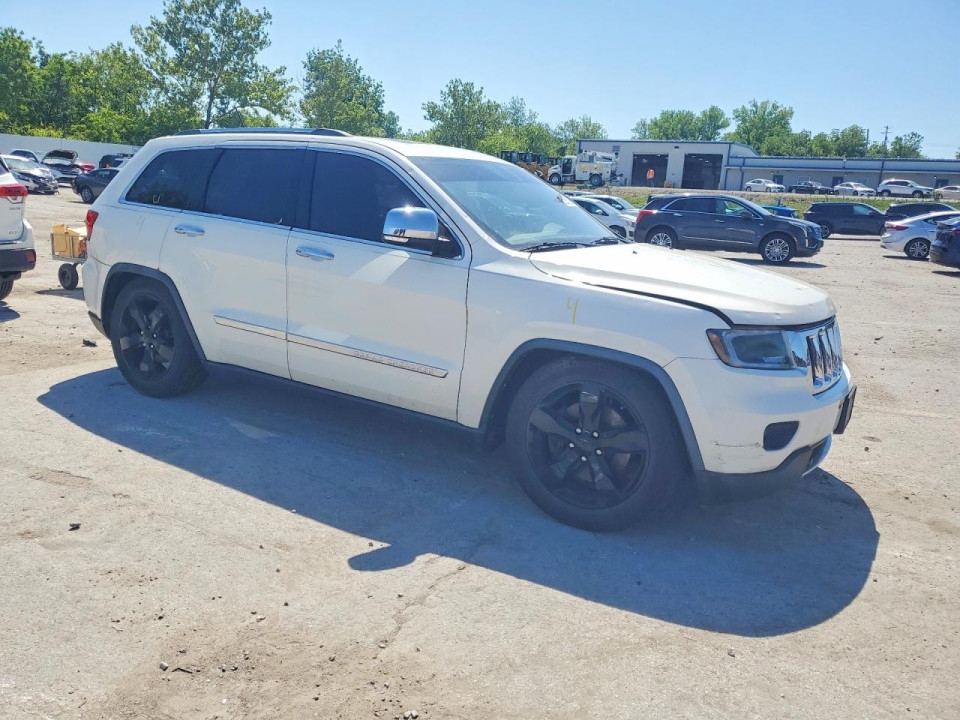 Jeep GRAND CHEROKEE OVERLAND 2011 — Copart