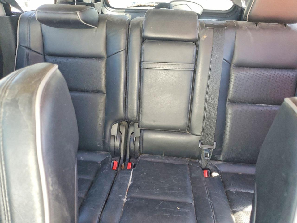 Jeep GRAND CHEROKEE OVERLAND 2011 — Copart