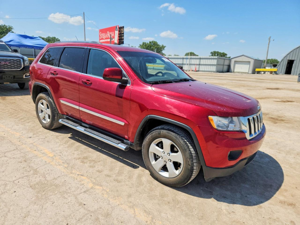 Jeep GRAND CHEROKEE LAREDO 2012 — Copart