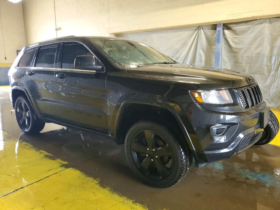 Jeep GRAND CHEROKEE LAREDO 2015 — Copart