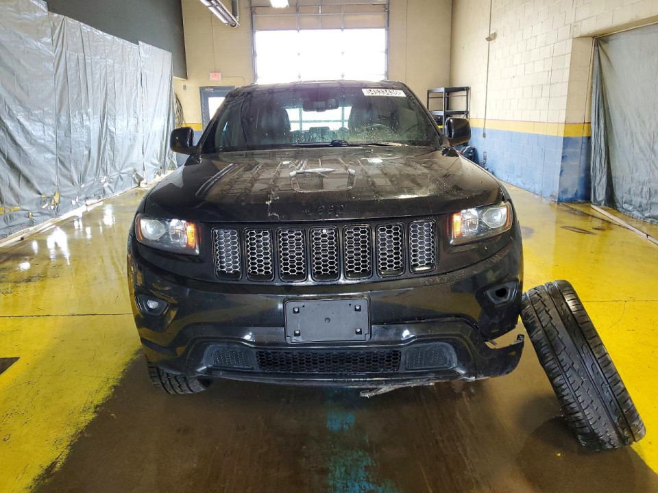 Jeep GRAND CHEROKEE LAREDO 2015 — Copart