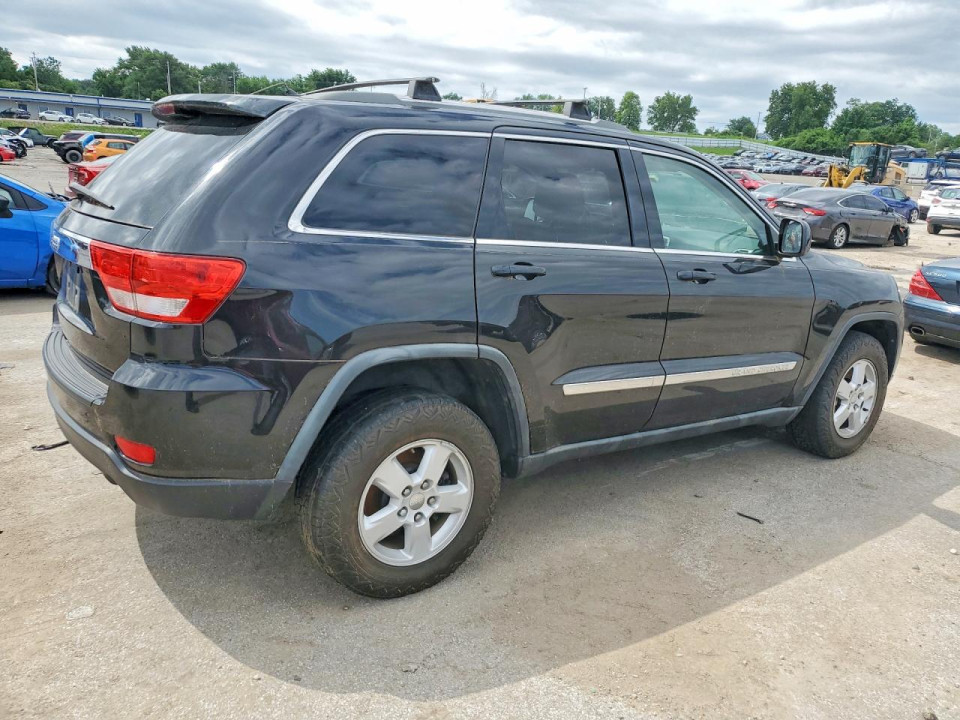 Jeep GRAND CHEROKEE LAREDO 2012 — Copart