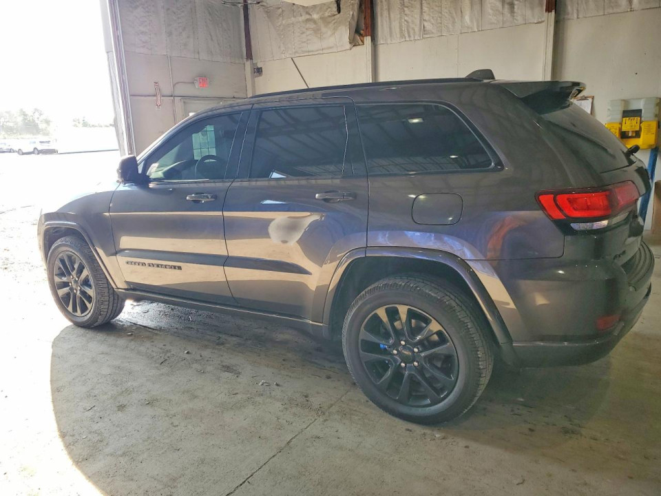 Jeep GRAND CHEROKEE LAREDO 2019 — Copart