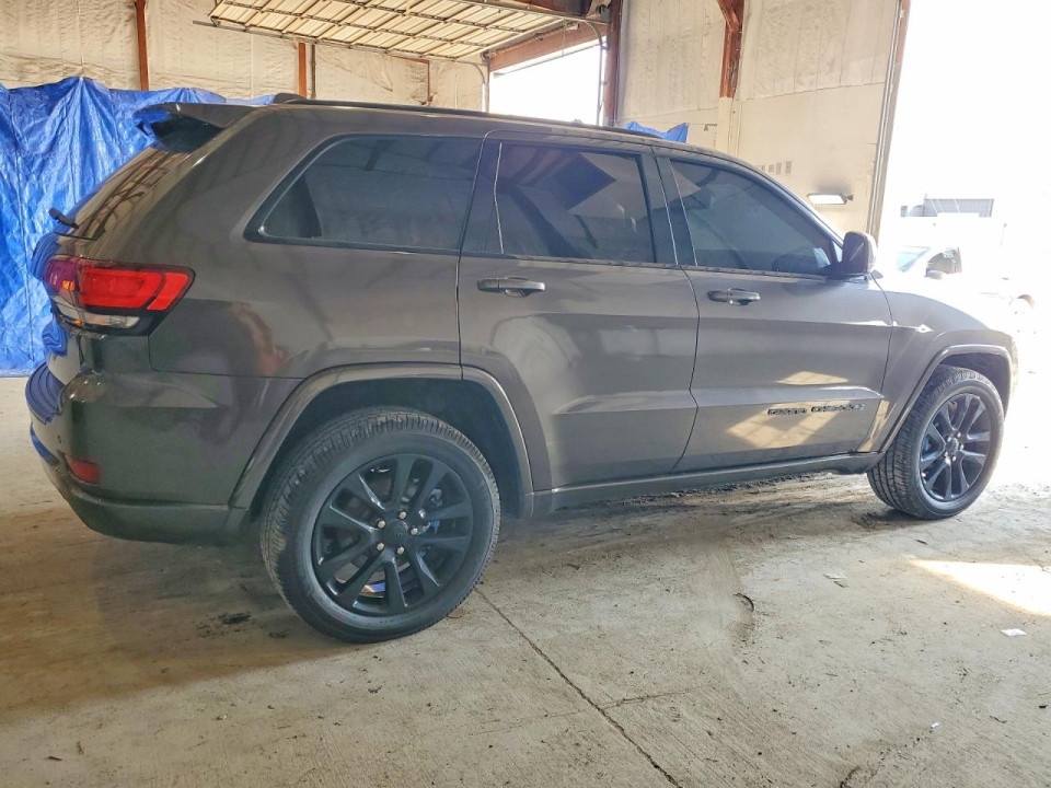 Jeep GRAND CHEROKEE LAREDO 2019 — Copart