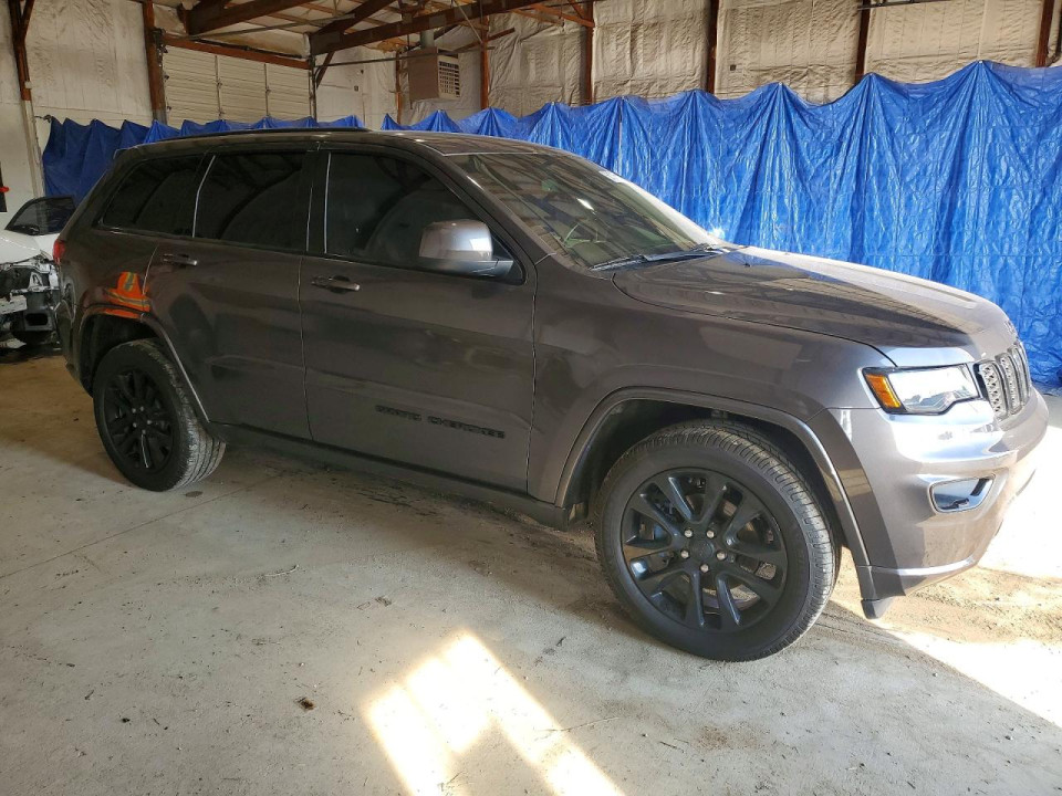 Jeep GRAND CHEROKEE LAREDO 2019 — Copart