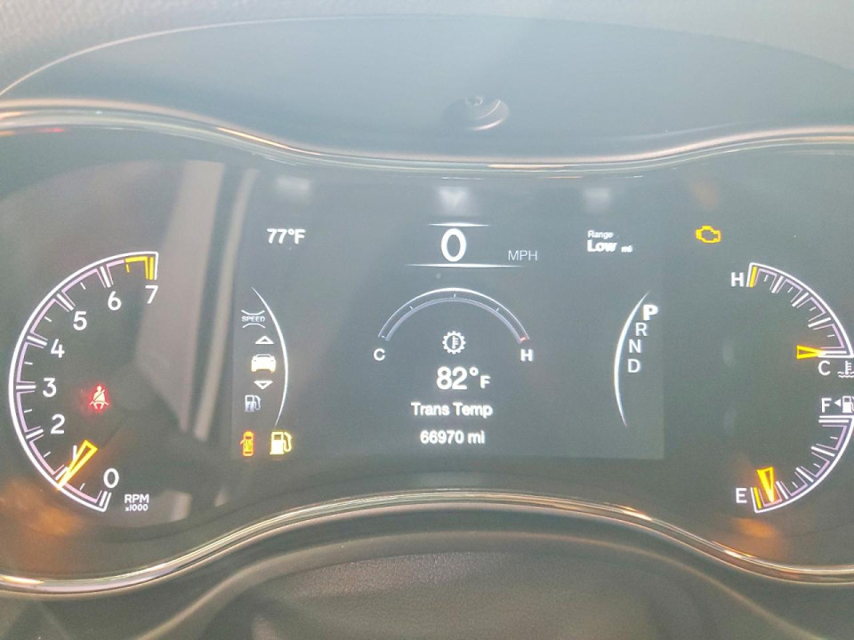 Jeep GRAND CHEROKEE LAREDO 2019 — Copart