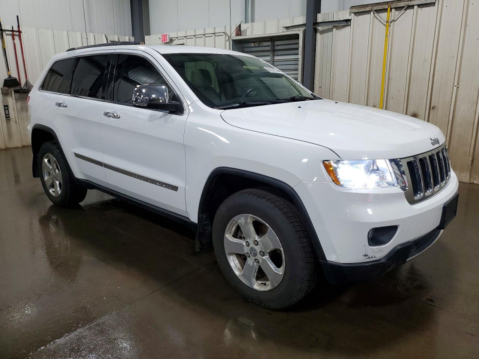Jeep GRAND CHEROKEE LIMITED 2013 — Copart