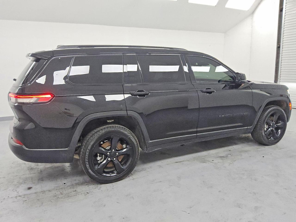 Jeep GRAND CHEROKEE L LAREDO 2024 — Copart