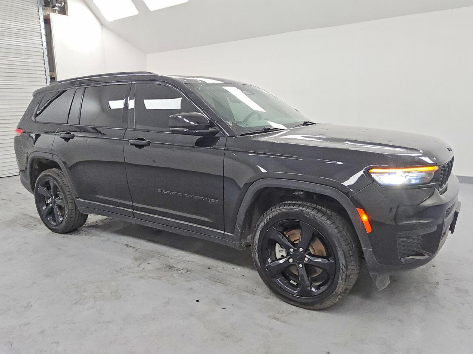 Jeep GRAND CHEROKEE L LAREDO 2024 — Copart