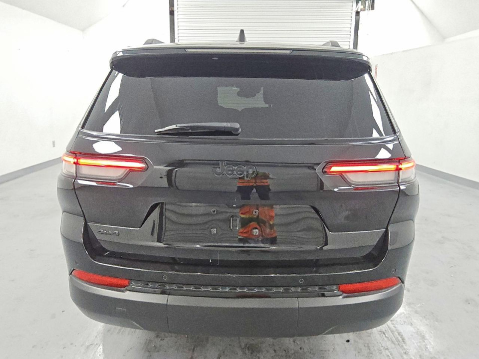 Jeep GRAND CHEROKEE L LAREDO 2024 — Copart
