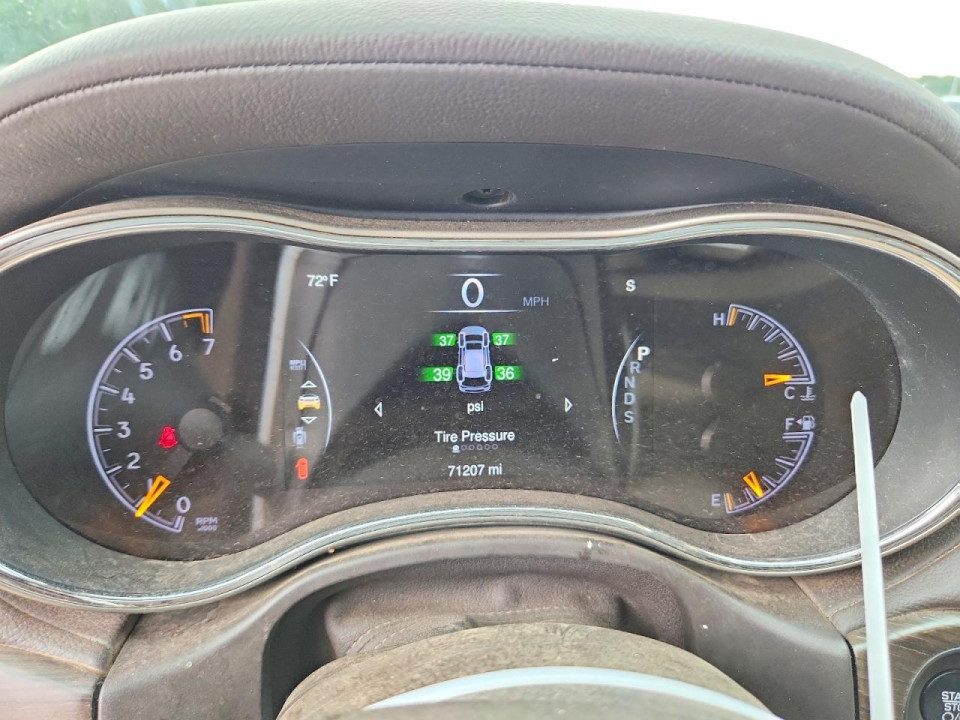 Jeep GRAND CHEROKEE OVERLAND 2014 — Copart