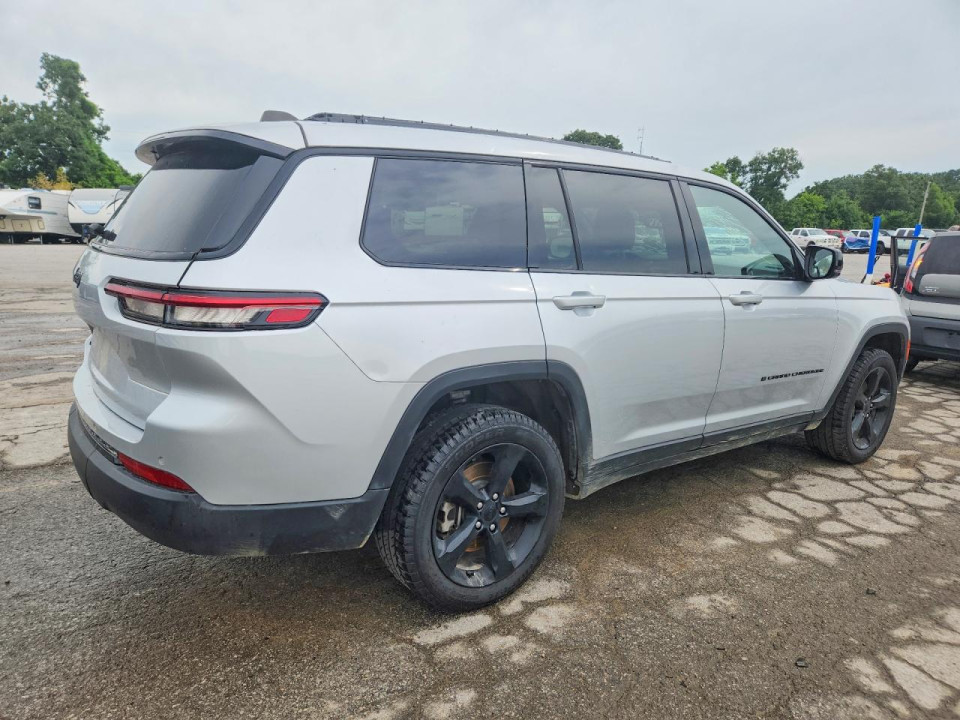 Jeep GRAND CHEROKEE L LAREDO 2023 — Copart