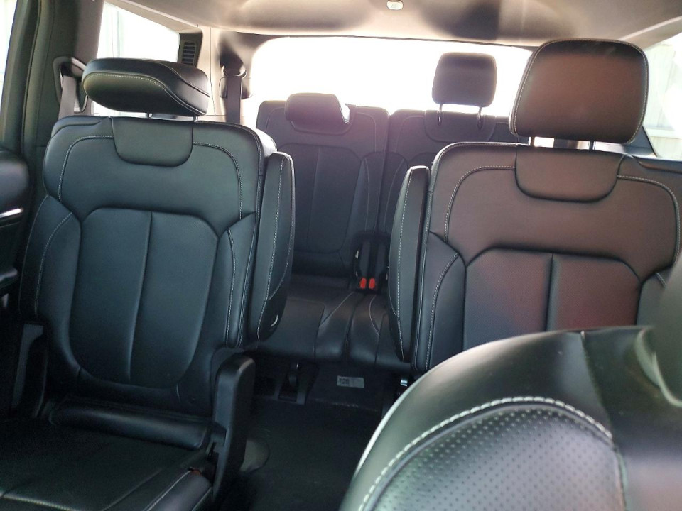 Jeep GRAND CHEROKEE L OVERLAND 2022 — Copart