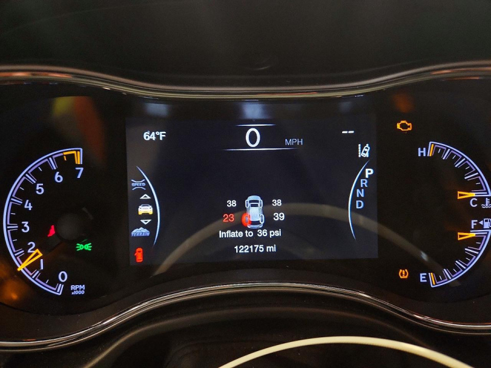 Jeep GRAND CHEROKEE LIMITED 2018 — Copart