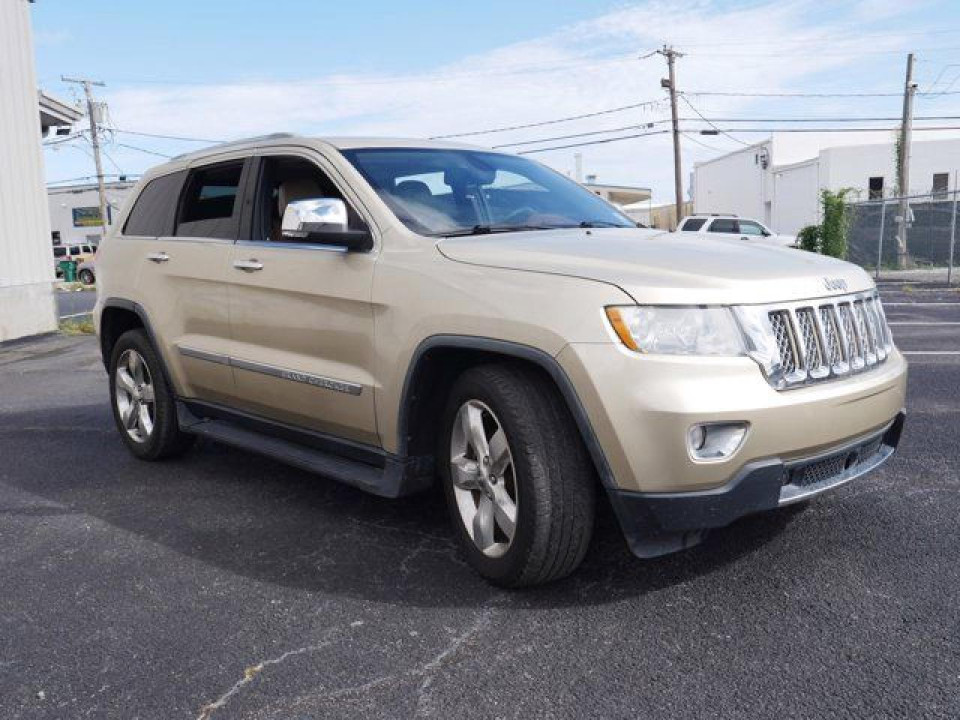 Jeep GRAND CHEROKEE OVERLAND 2012 — Copart