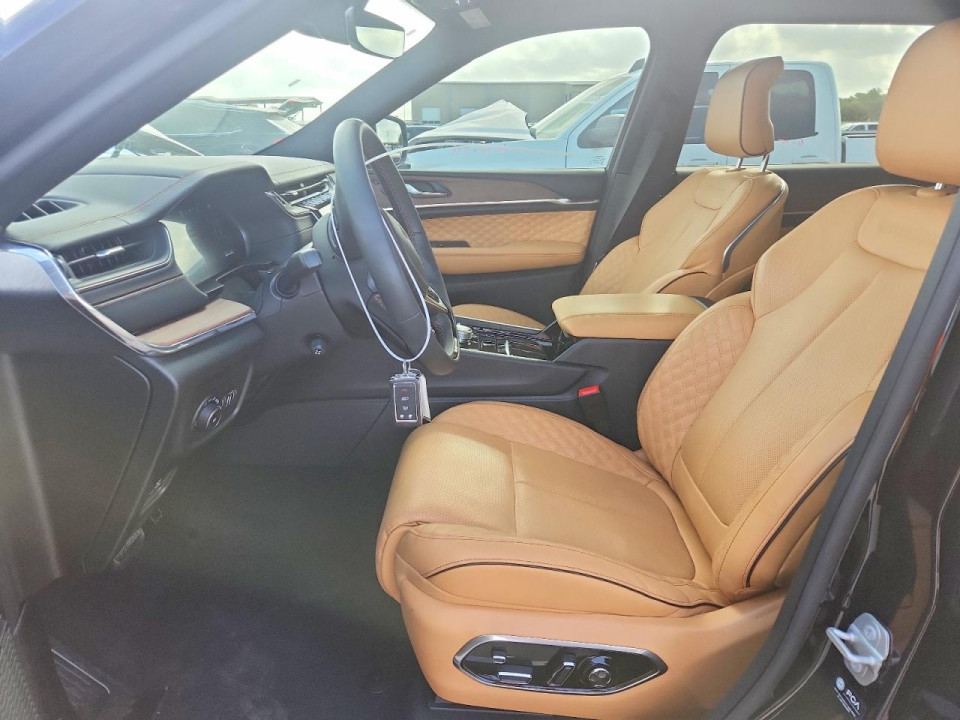 Jeep GRAND CHEROKEE L SUMMIT 2025 — Copart