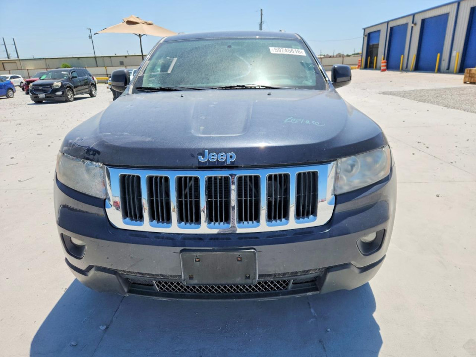 Jeep GRAND CHEROKEE LAREDO 2013 — Copart