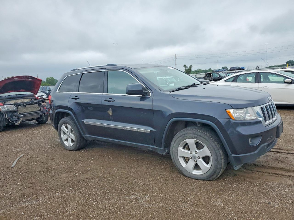 Jeep GRAND CHEROKEE LAREDO 2013 — Copart