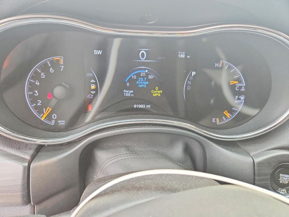 Jeep GRAND CHEROKEE LAREDO 2020 — Copart