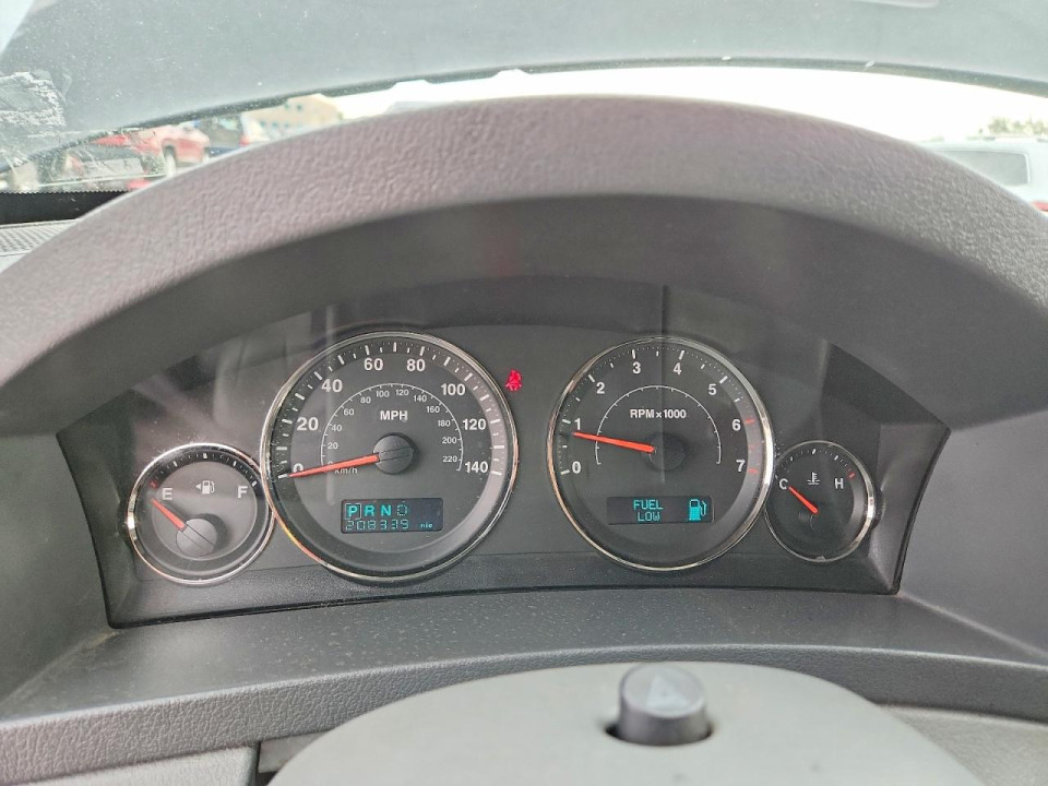 Jeep GRAND CHEROKEE LIMITED 2005 — Copart