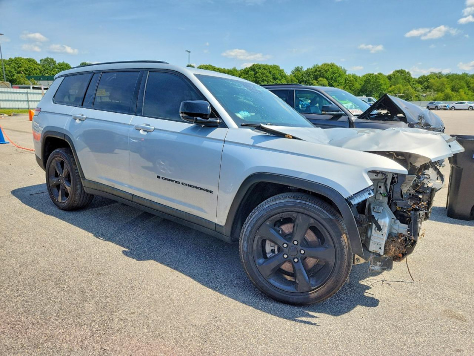 Jeep GRAND CHEROKEE L LAREDO 2021 — Copart