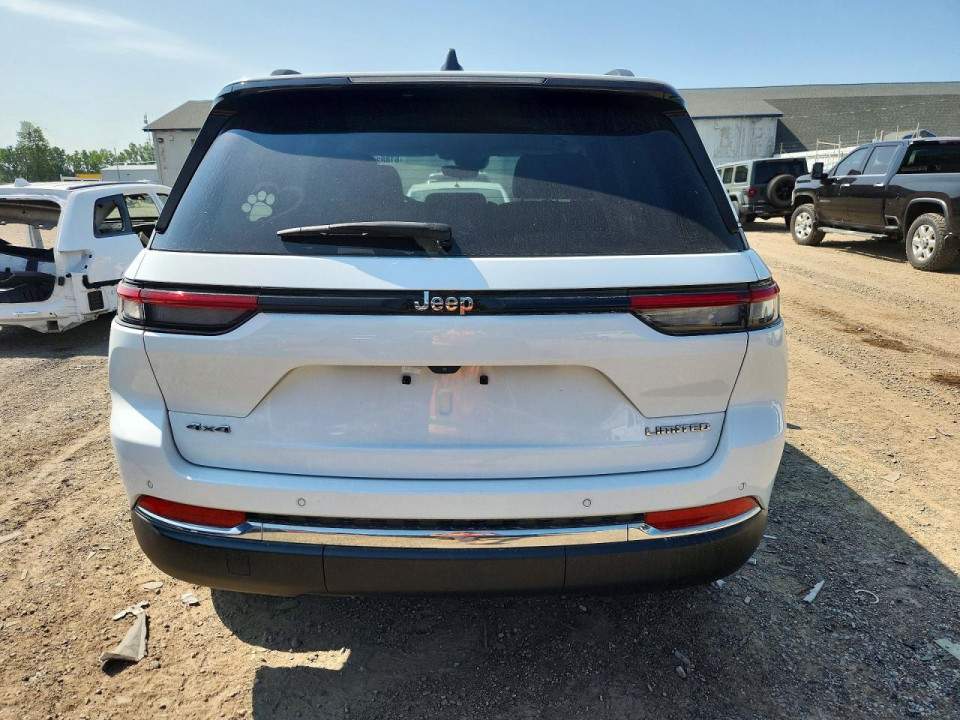 Jeep GRAND CHEROKEE LIMITED 2024 — Copart