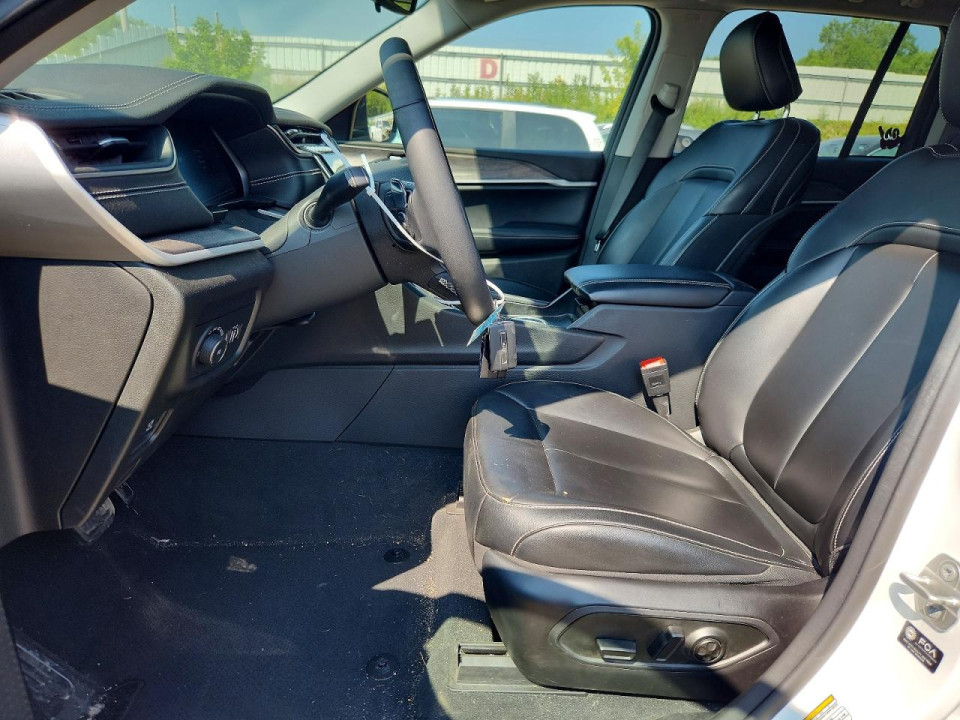 Jeep GRAND CHEROKEE LIMITED 2024 — Copart