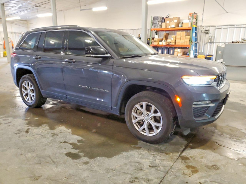 Jeep GRAND CHEROKEE LIMITED 2022 — Copart