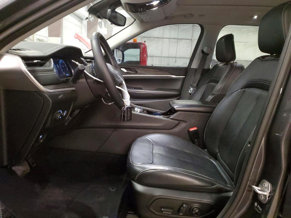 Jeep GRAND CHEROKEE LIMITED 2022 — Copart