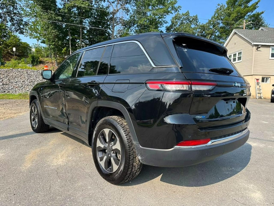 Jeep GRAND CHEROKEE LIMITED 4XE 2024 — Copart