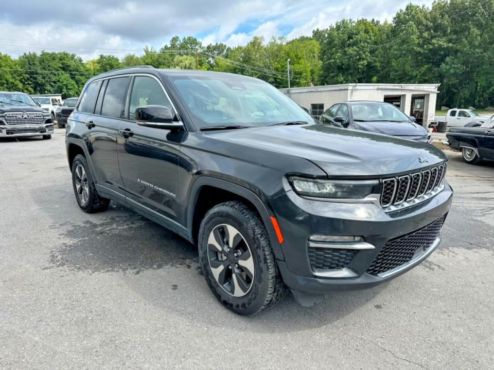 Jeep GRAND CHEROKEE LIMITED 4XE 2024 — Copart
