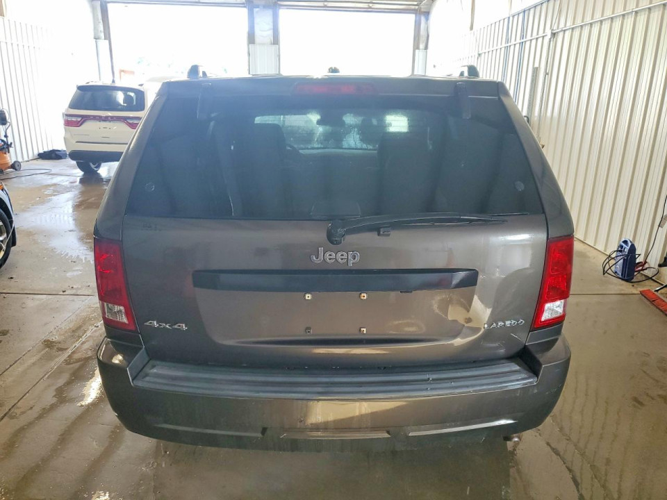 Jeep GRAND CHEROKEE LAREDO 2005 — Copart