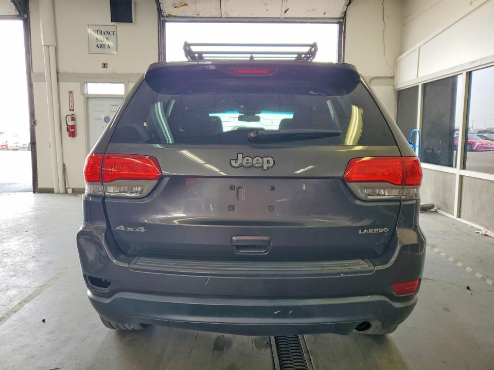 Jeep GRAND CHEROKEE LAREDO 2015 — Copart