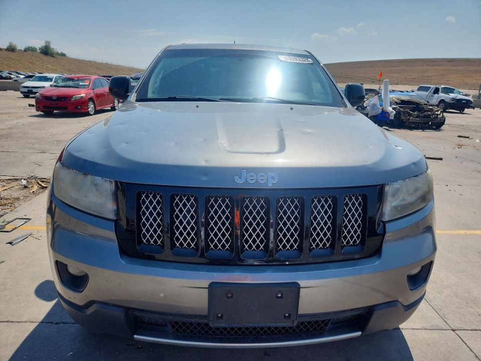 Jeep GRAND CHEROKEE LAREDO 2013 — Copart