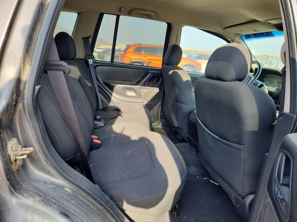 Jeep GRAND CHEROKEE LAREDO 2004 — Copart