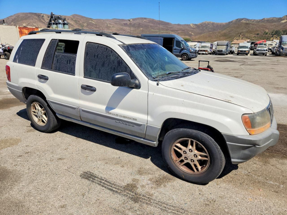 Jeep GRAND CHEROKEE LAREDO 2000 — Copart