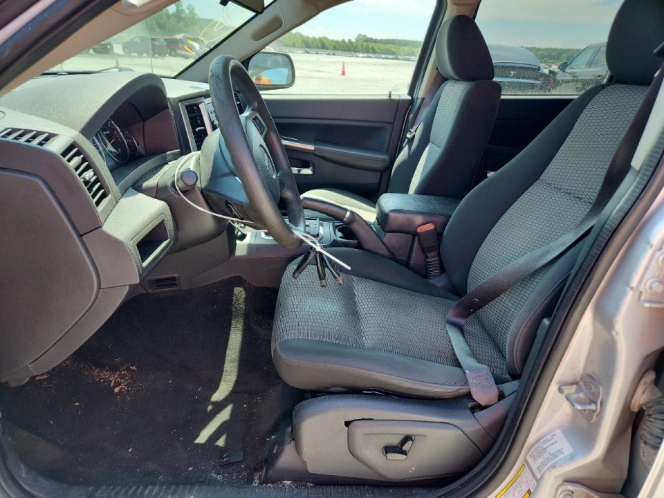 Jeep GRAND CHEROKEE LAREDO 2010 — Copart